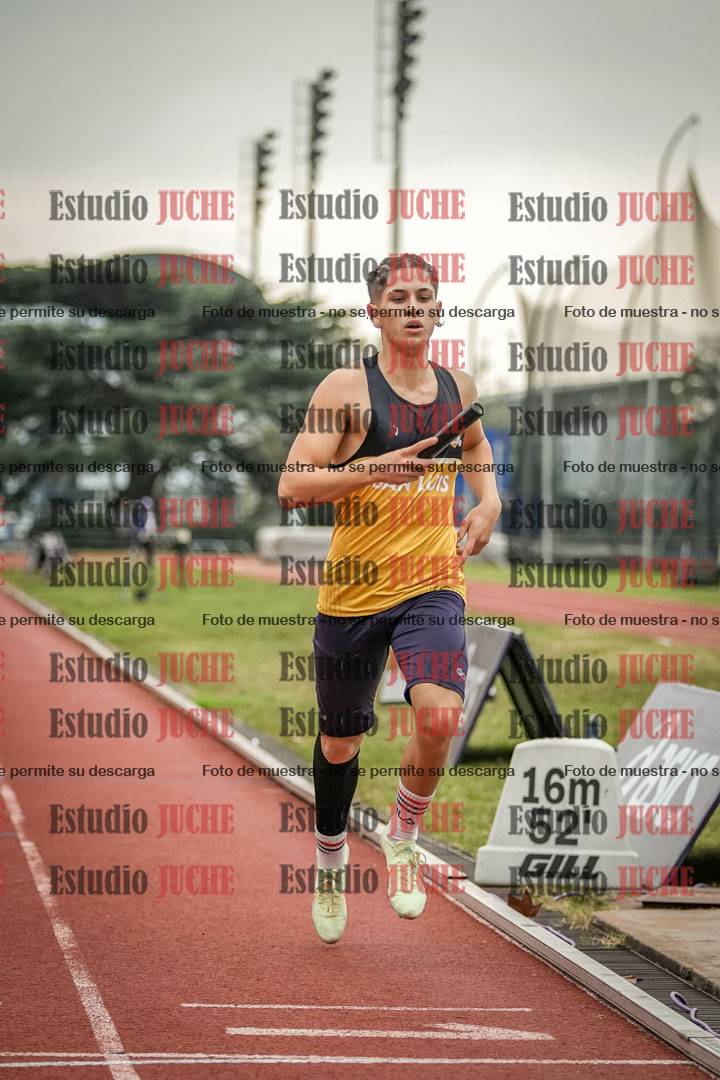 Fotos de las postas 4x400 m llanos de varones