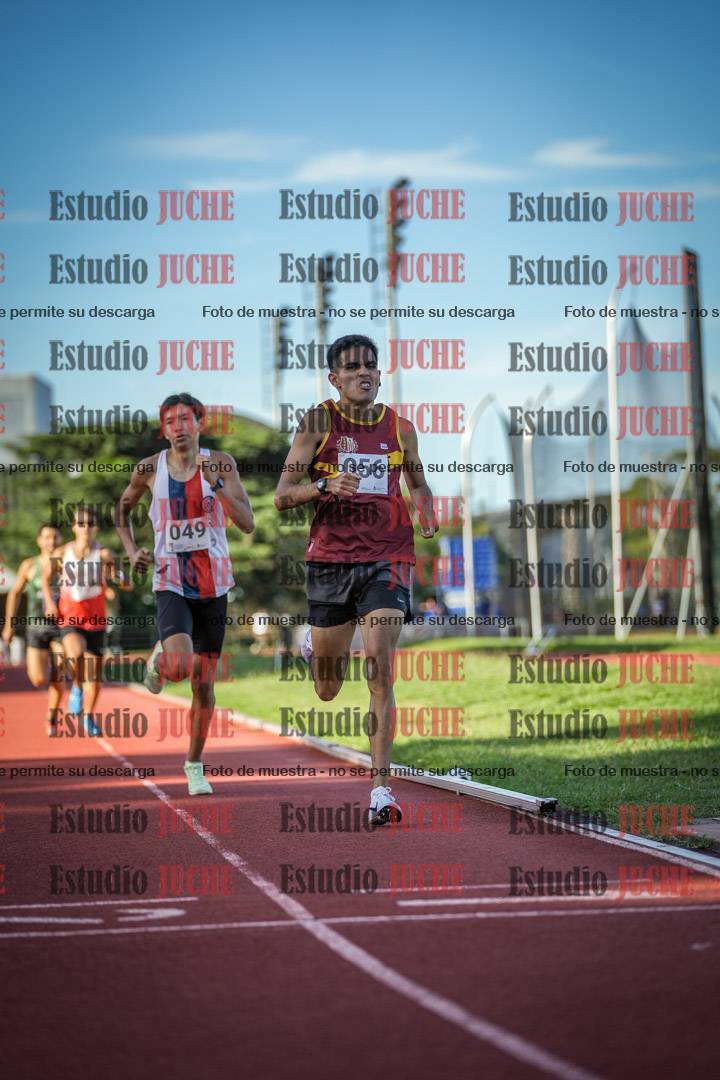 Fotos de los 1500 m llanos de varones
