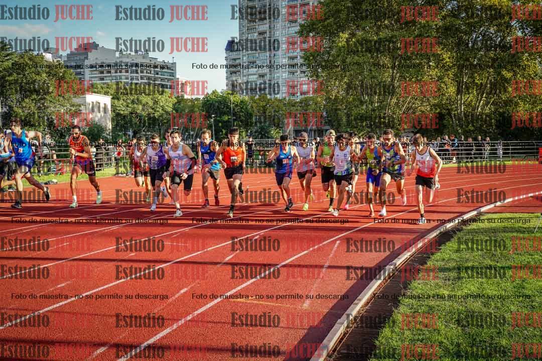 Fotos de los 1500 m llanos de varones