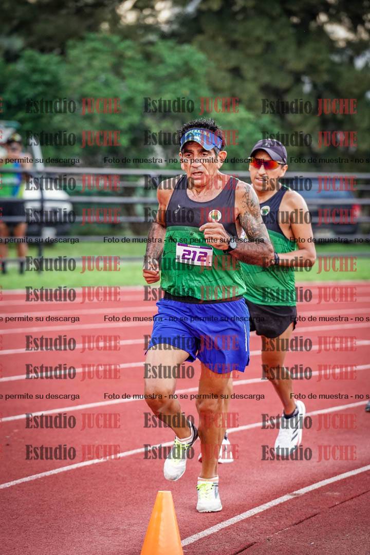Fotos de los 3000 m llanos de varones