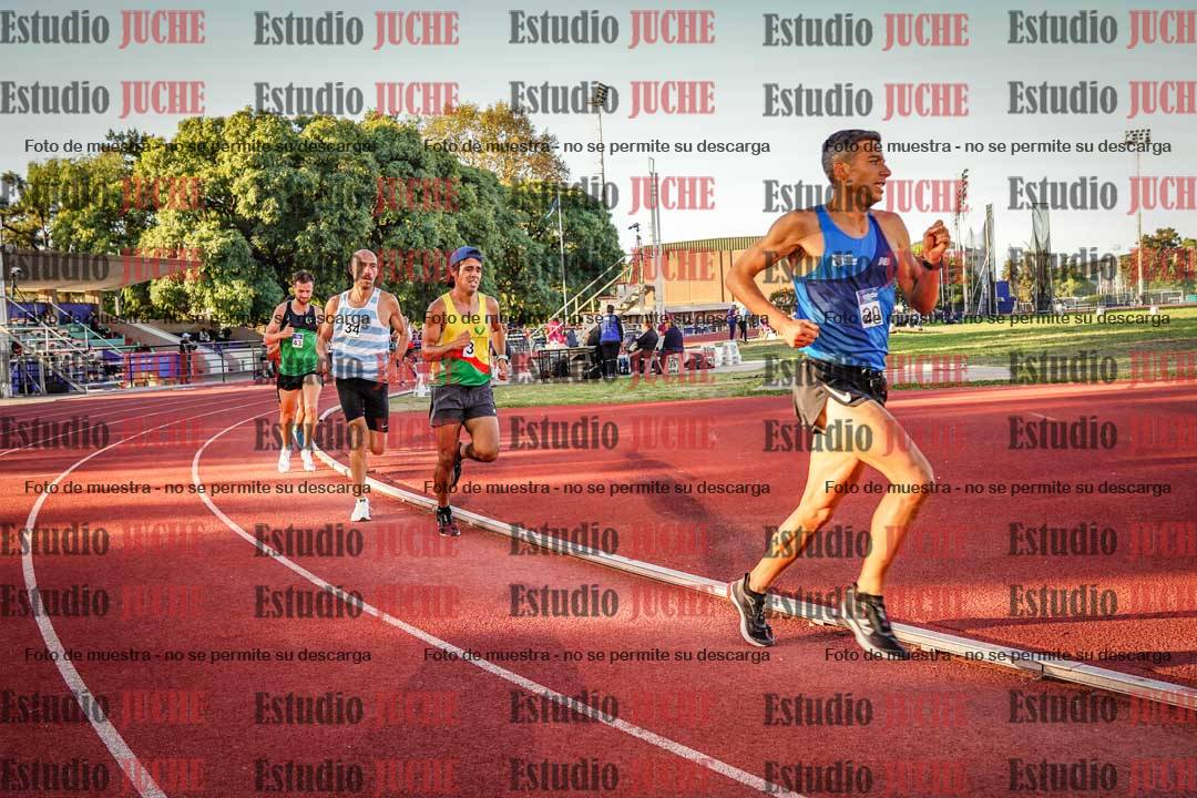 Fotos de los 3000 m llanos de varones