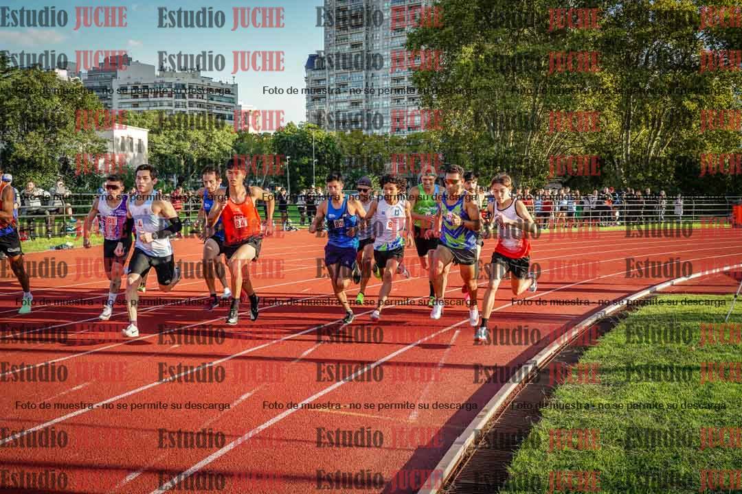 Fotos de los 1500 m llanos de varones