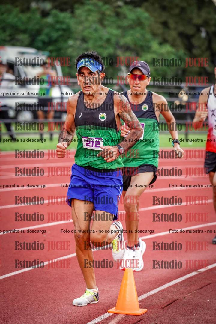 Fotos de los 3000 m llanos de varones