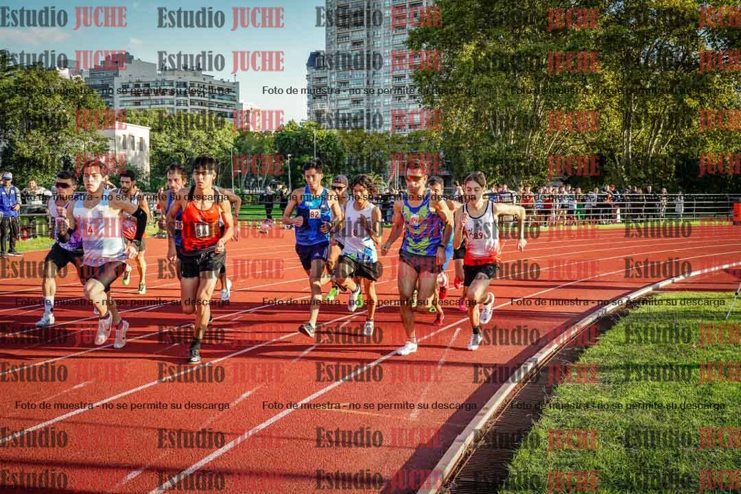 Fotos de los 1500 m llanos de varones