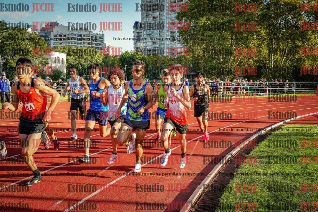 Fotos de los 1500 m llanos de varones