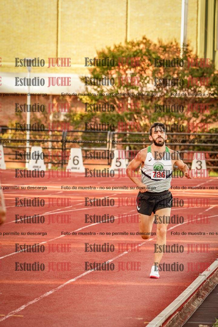 Fotos de los 3000 m llanos de varones