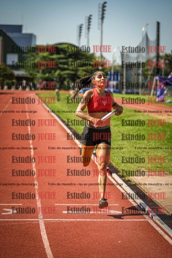 Fotos de las postas 4x400 m llanos de mujeres