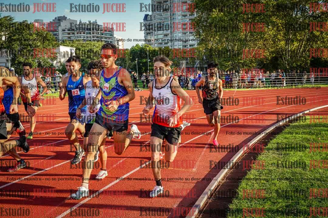 Fotos de los 1500 m llanos de varones