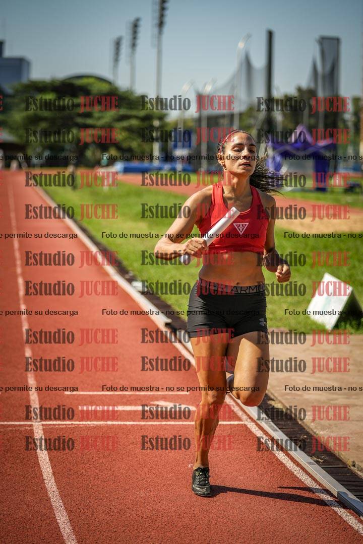 Fotos de las postas 4x400 m llanos de mujeres