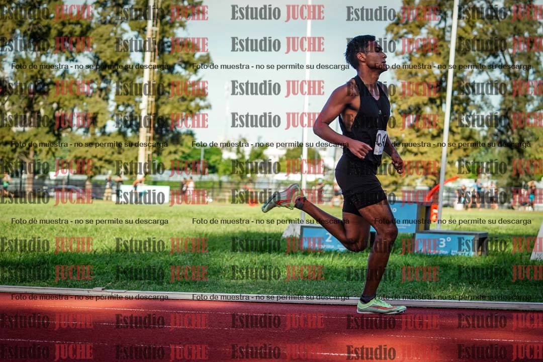 Fotos de los 1500 m llanos de varones