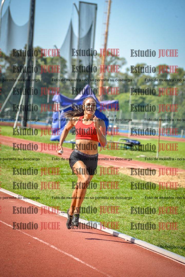 Fotos de las postas 4x400 m llanos de mujeres