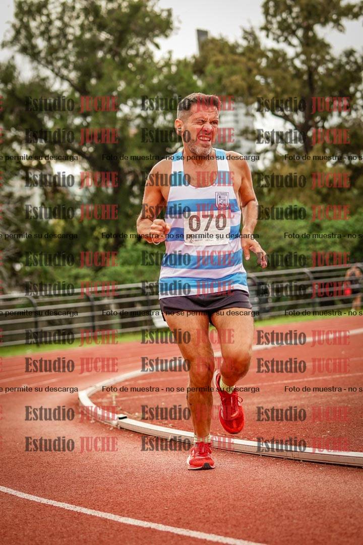 Fotos de los 3000 m llanos de varones
