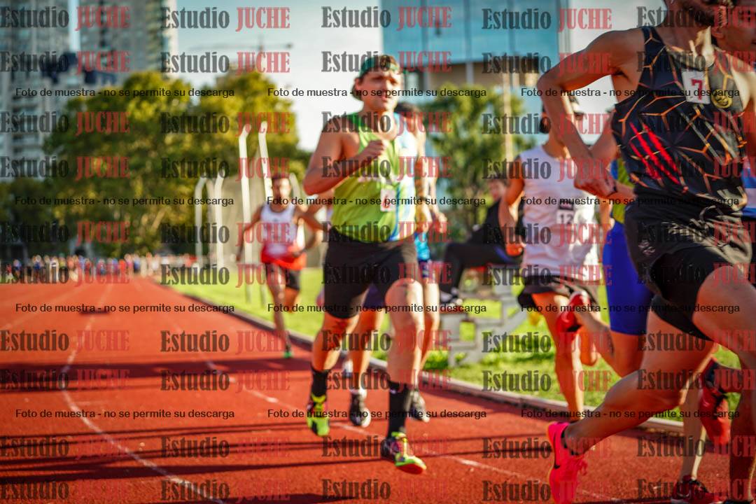 Fotos de los 1500 m llanos de varones