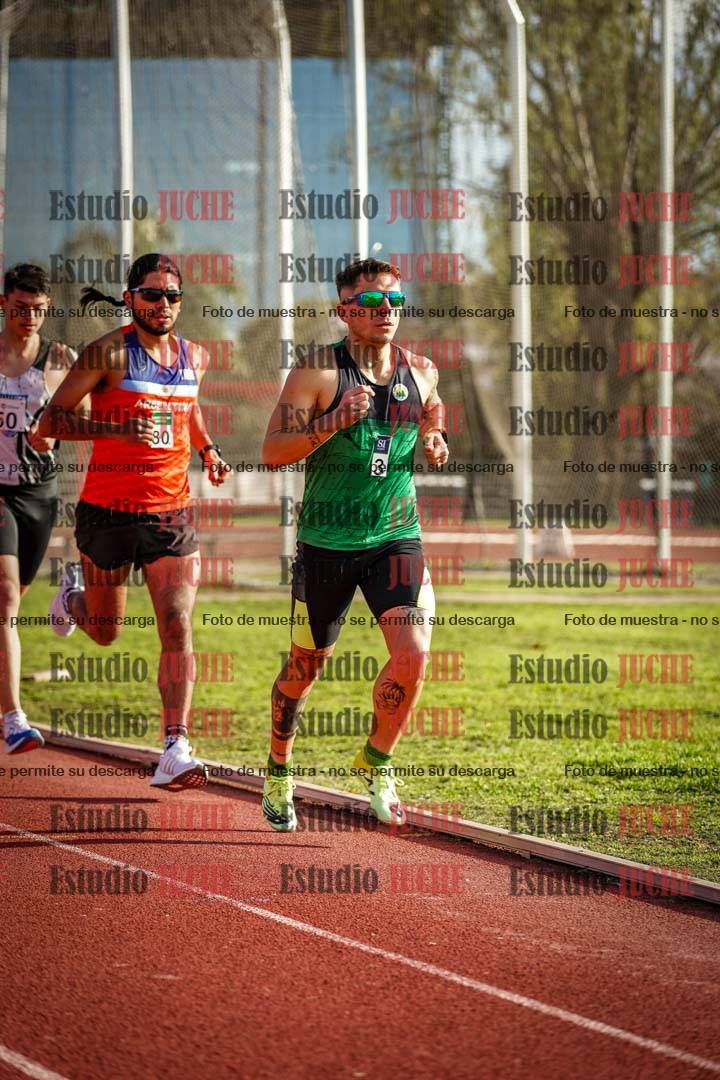 Fotos de los 3000 m llanos de varones