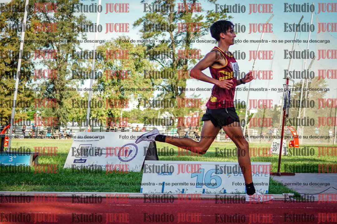 Fotos de los 1500 m llanos de varones