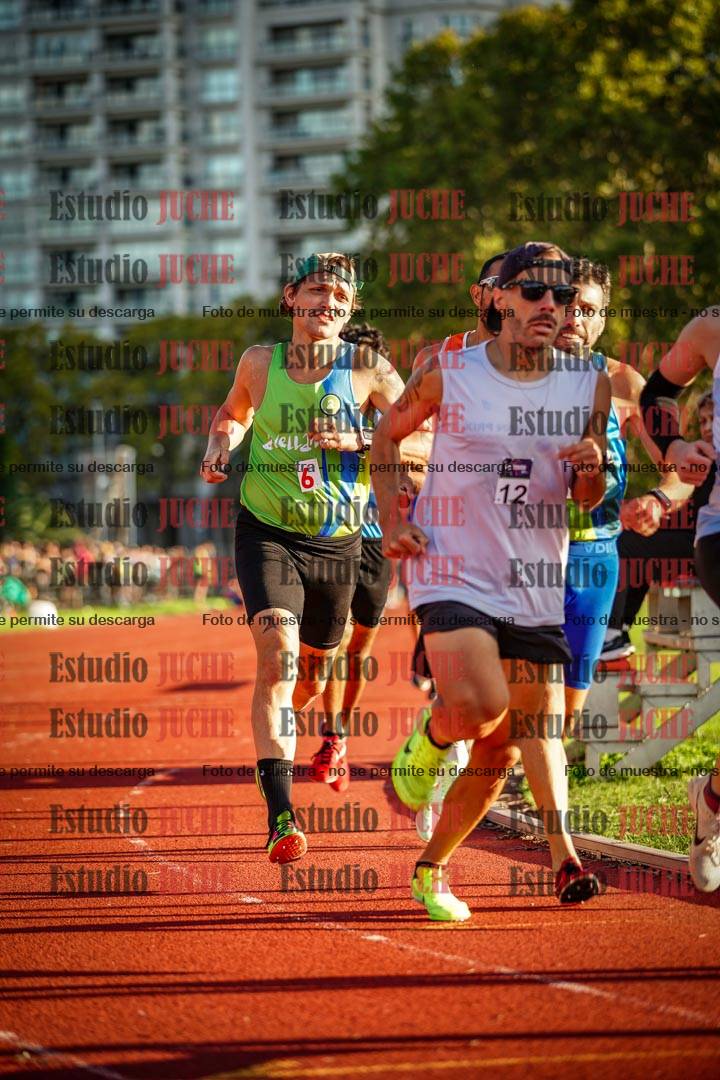 Fotos de los 1500 m llanos de varones