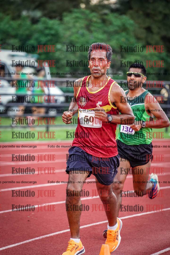 Fotos de los 3000 m llanos de varones