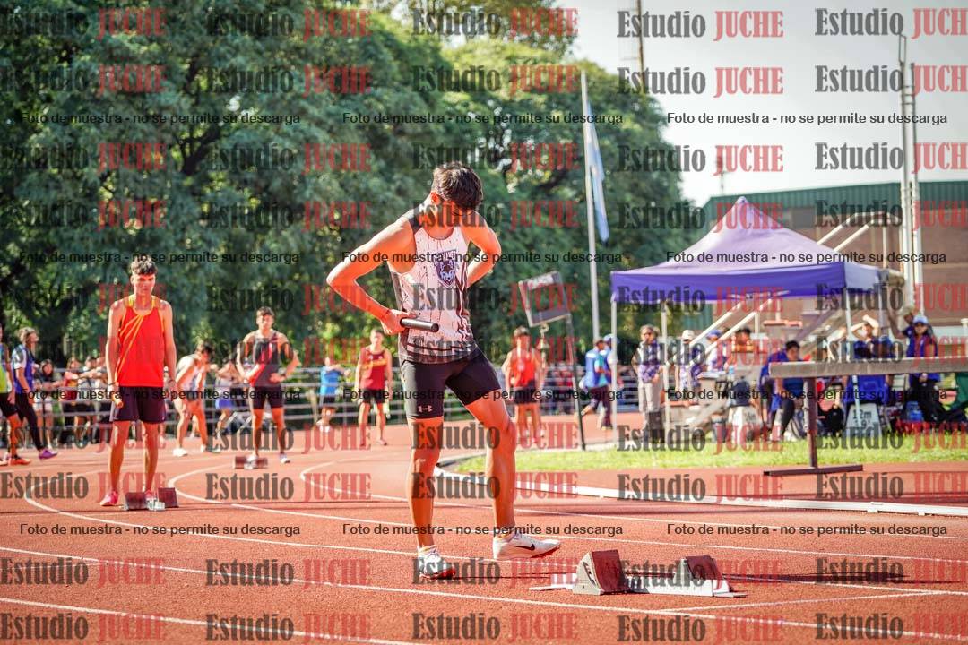 Fotos de las postas 4x400 m llanos de varones