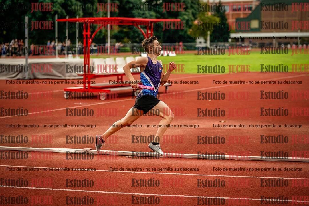 Fotos de los relevos 8x300 m mixtos