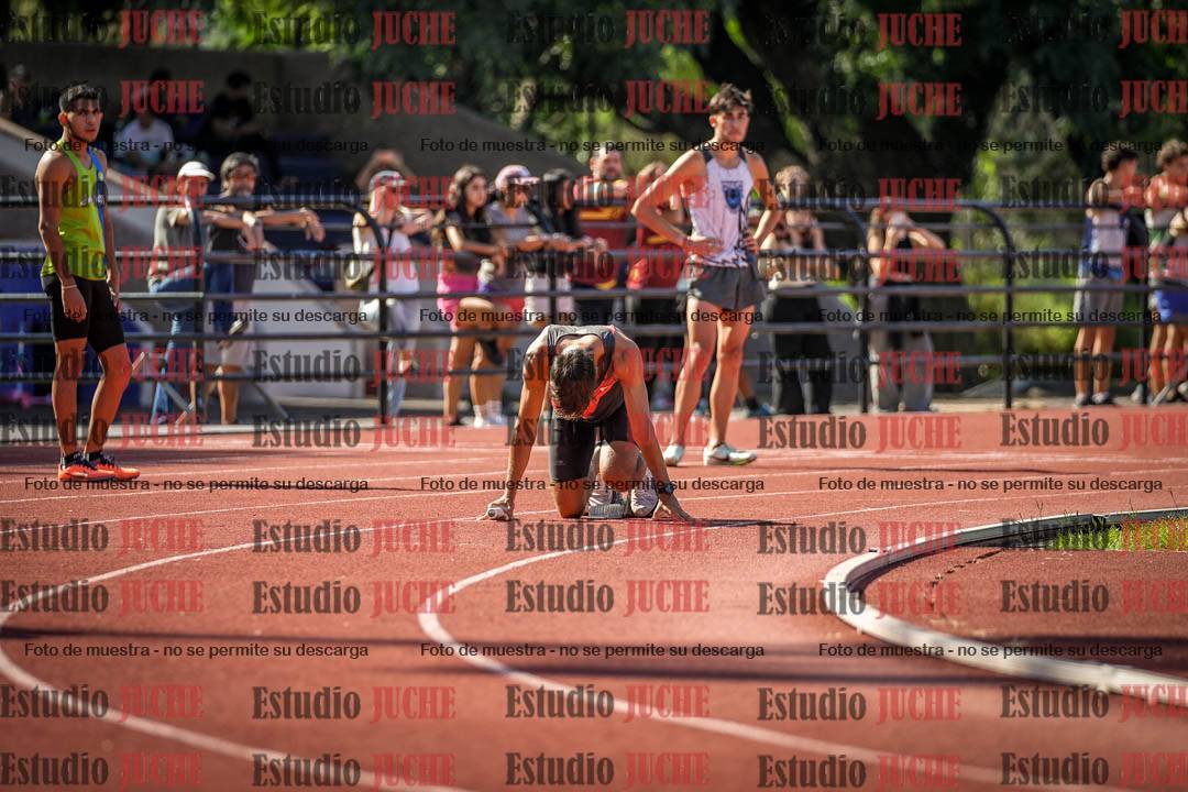 Fotos de las postas 4x400 m llanos de varones