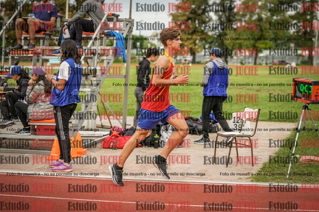 Fotos de los 3000 m llanos de varones