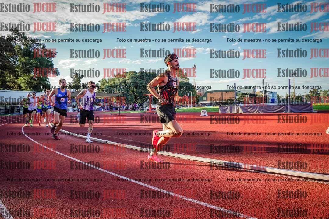Fotos de los 1500 m llanos de varones
