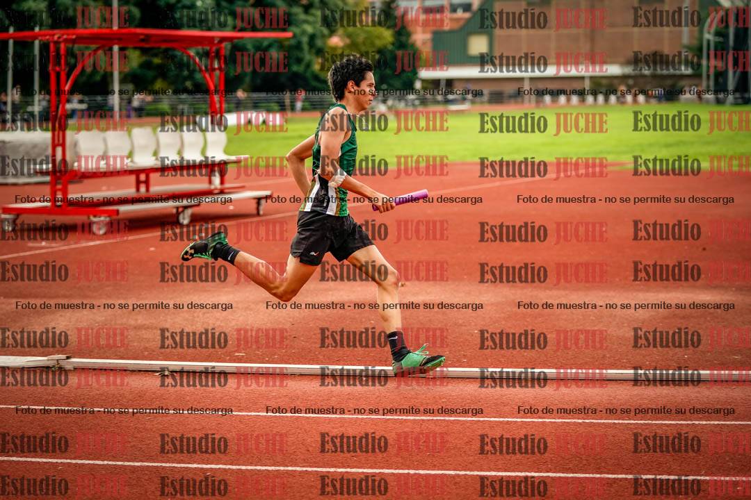 Fotos de los relevos 8x300 m mixtos