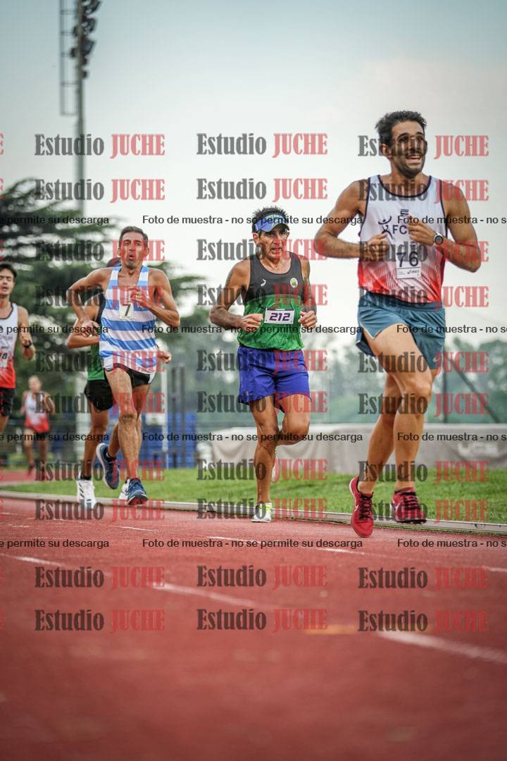 Fotos de los 3000 m llanos de varones