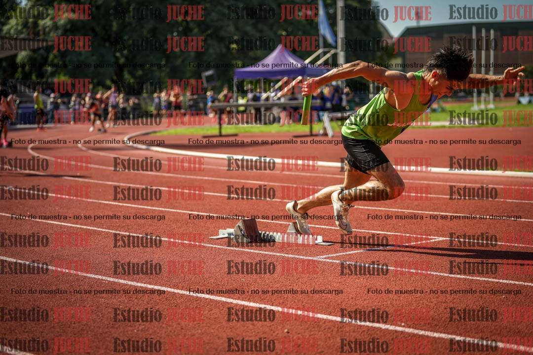 Fotos de las postas 4x400 m llanos de varones