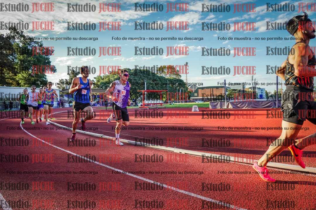 Fotos de los 1500 m llanos de varones