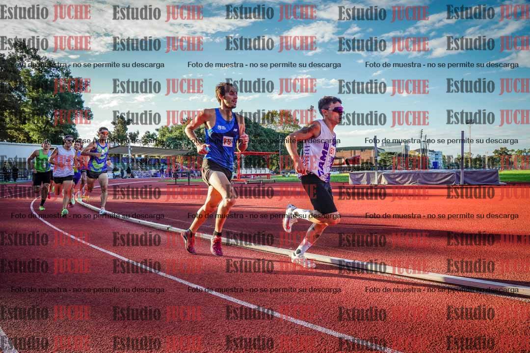 Fotos de los 1500 m llanos de varones