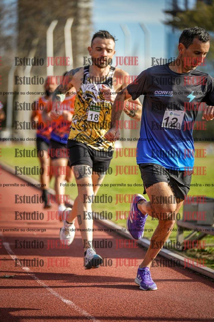 Fotos de los 3000 m llanos de varones
