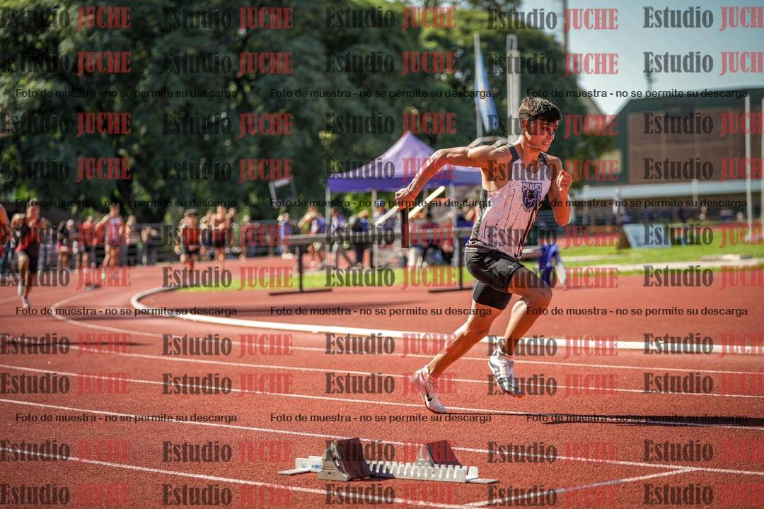 Fotos de las postas 4x400 m llanos de varones
