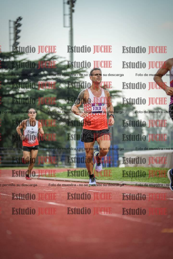 Fotos de los 3000 m llanos de varones