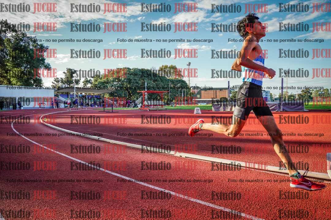 Fotos de los 1500 m llanos de varones