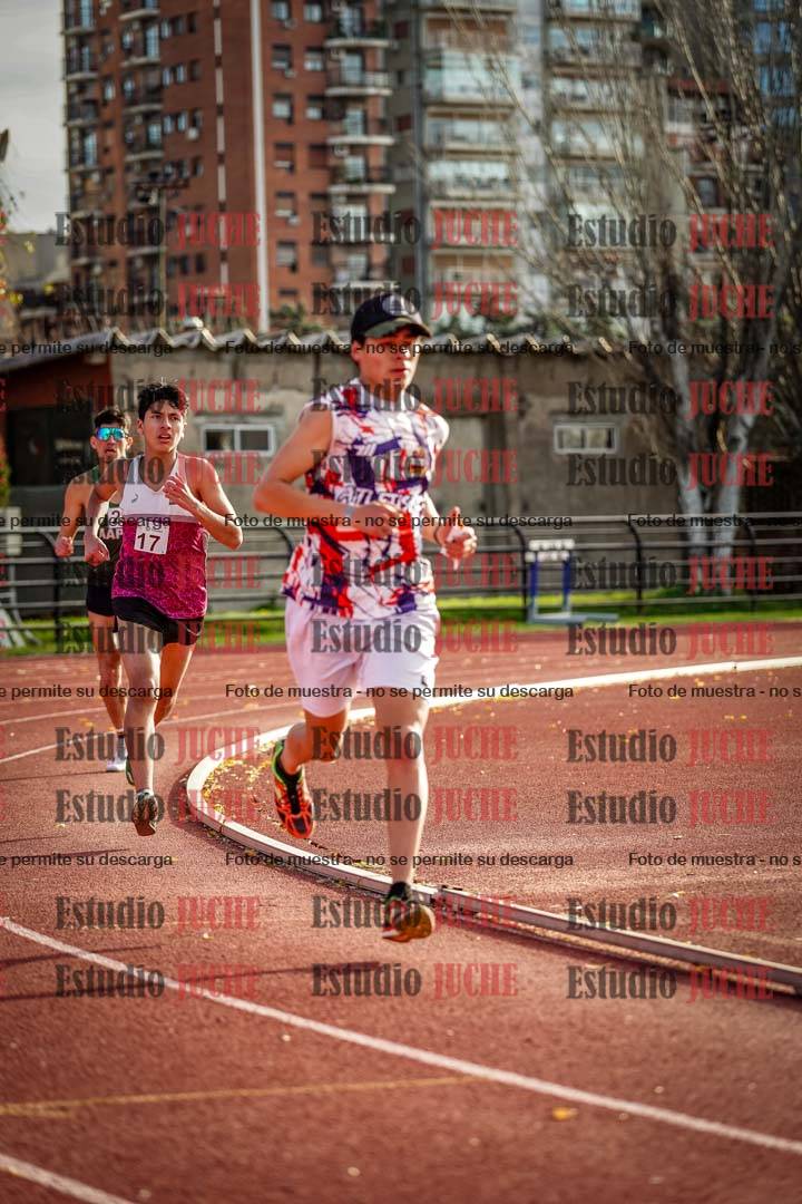 Fotos de los 3000 m llanos de varones