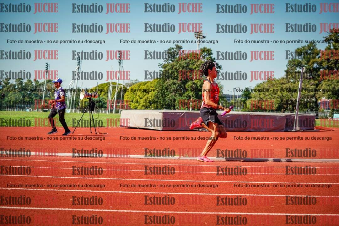 Fotos de las postas 4x400 m llanos de varones