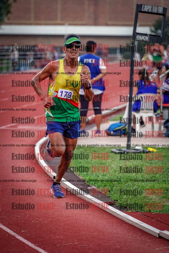 Fotos de los 3000 m llanos de varones