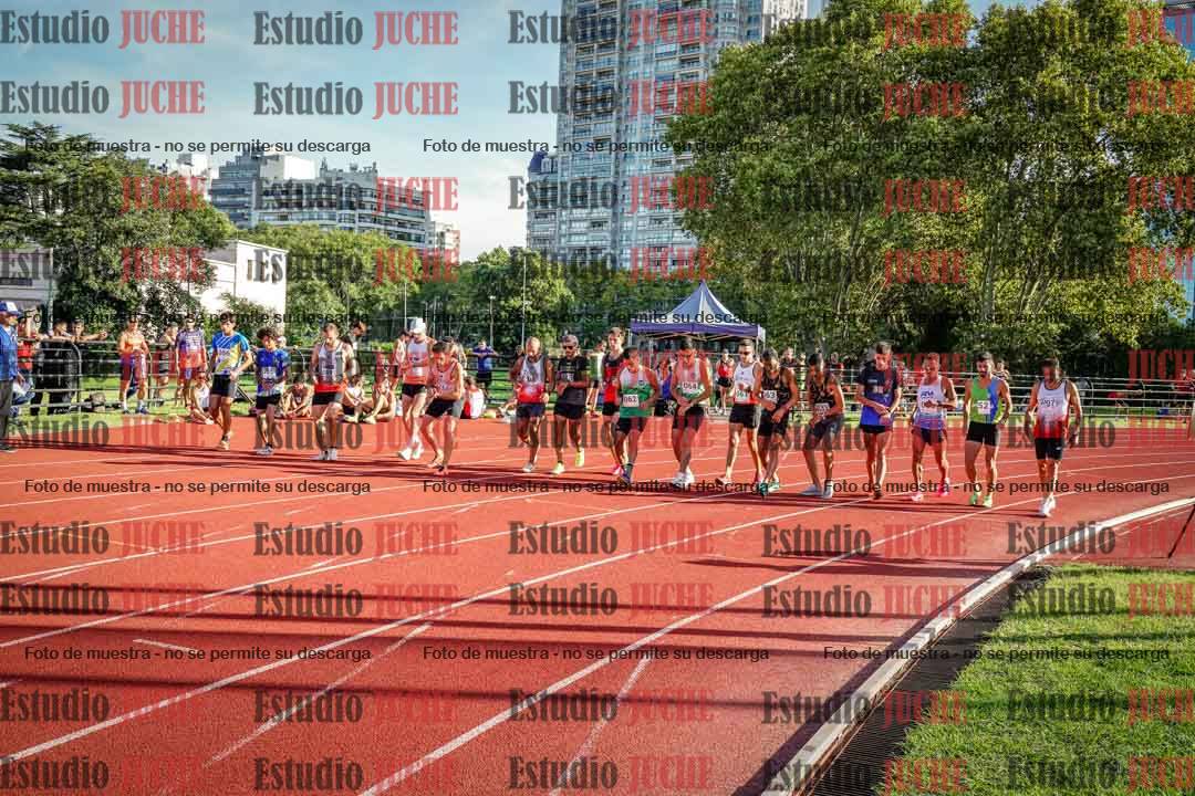 Fotos de los 1500 m llanos de varones