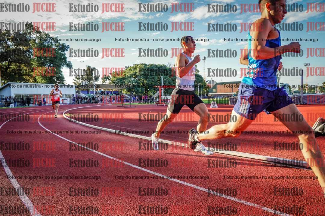 Fotos de los 1500 m llanos de varones