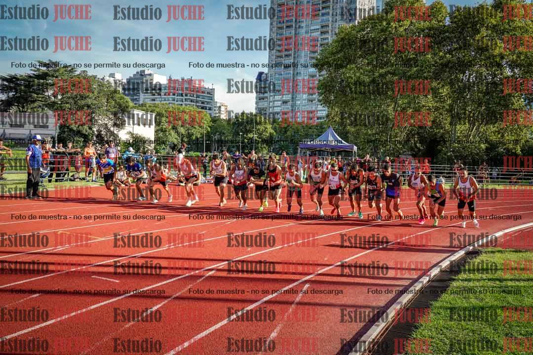 Fotos de los 1500 m llanos de varones