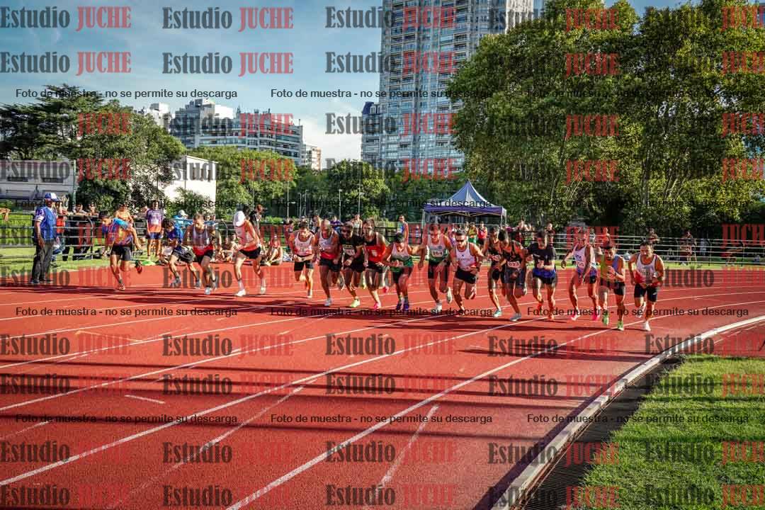 Fotos de los 1500 m llanos de varones