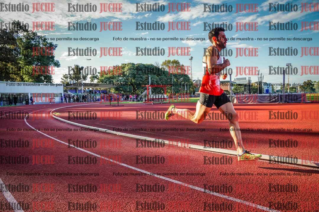 Fotos de los 1500 m llanos de varones