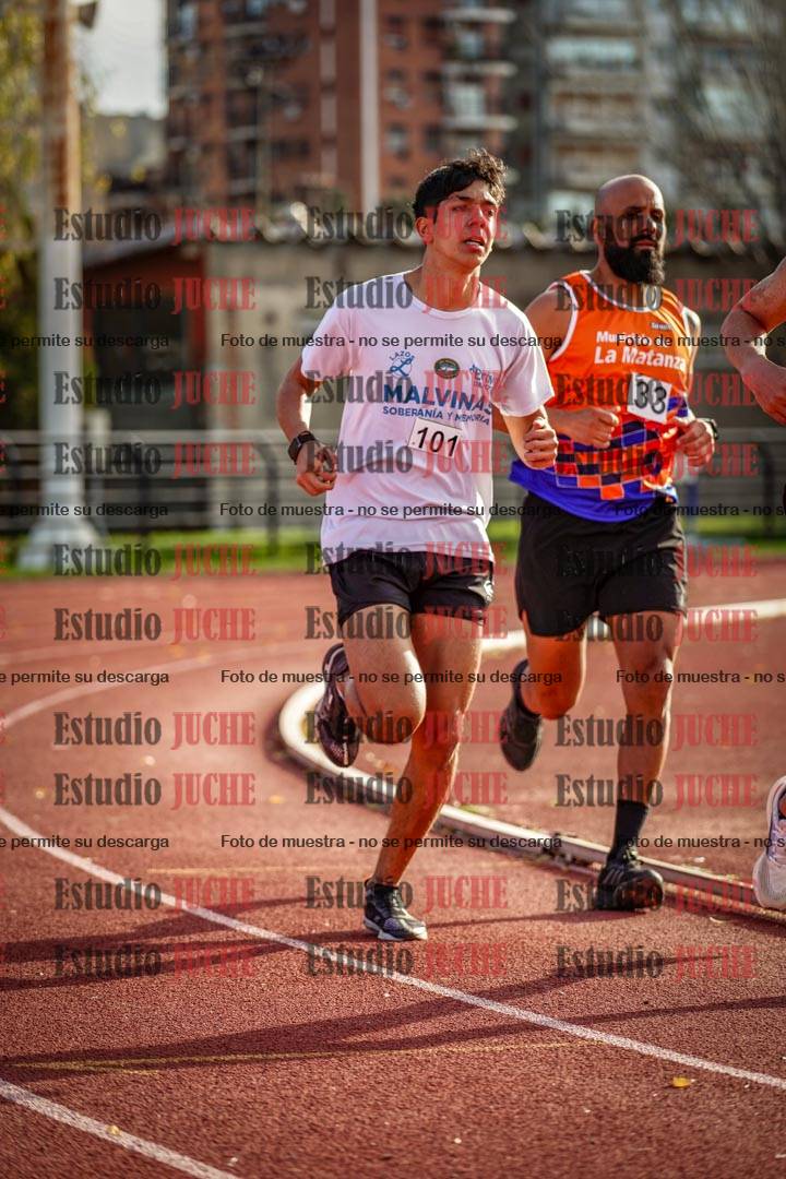 Fotos de los 3000 m llanos de varones