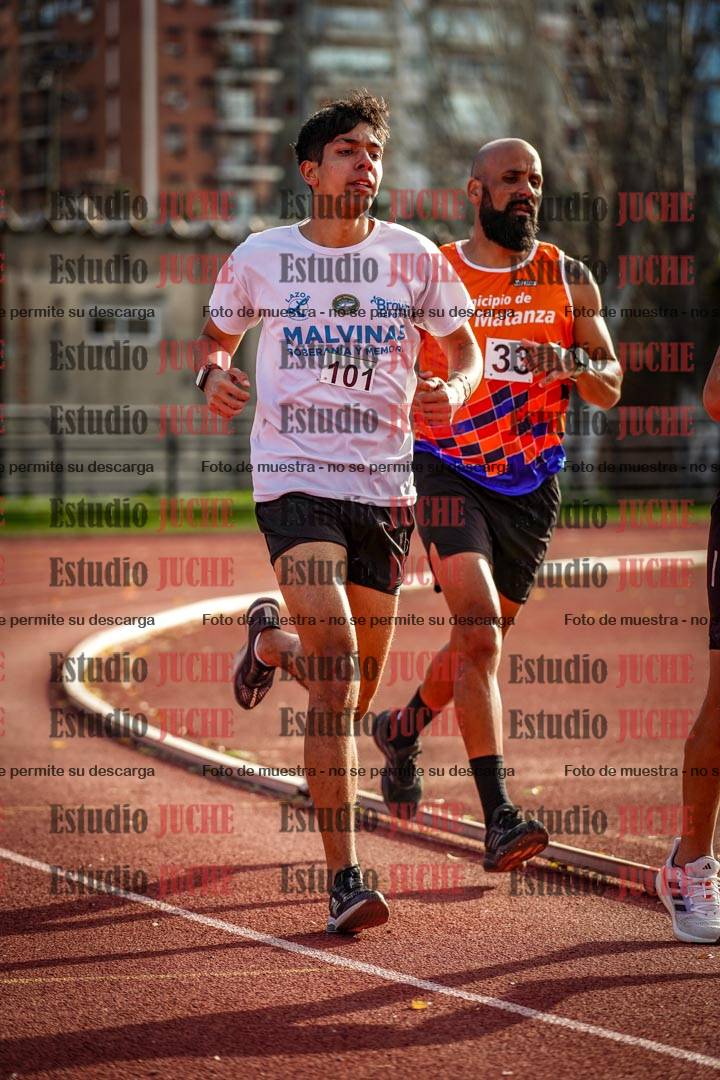Fotos de los 3000 m llanos de varones