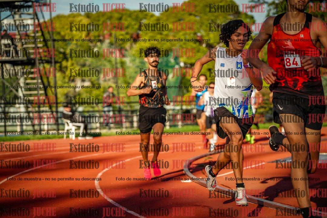 Fotos de los 1500 m llanos de varones