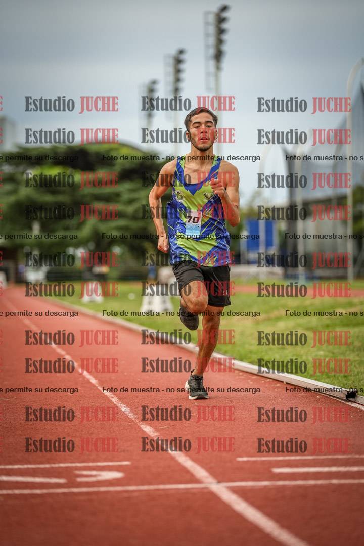 Fotos de los 3000 m llanos de varones
