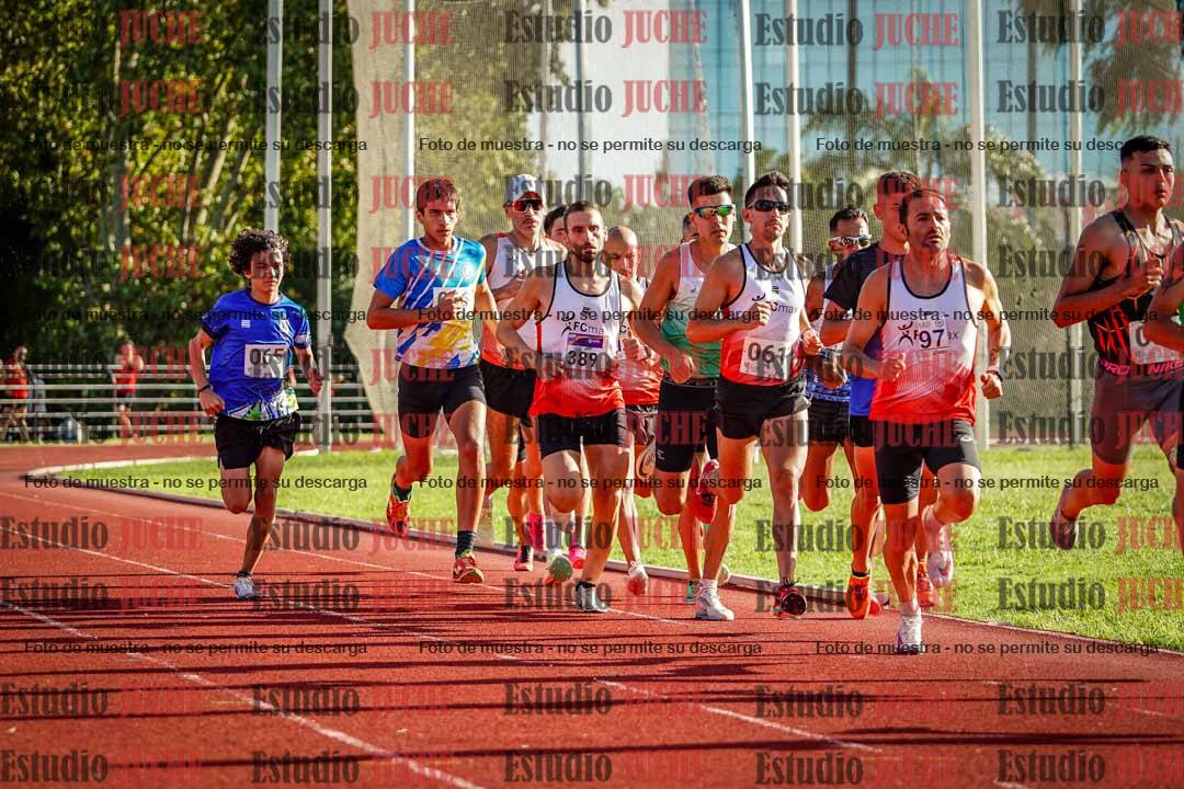 Fotos de los 1500 m llanos de varones