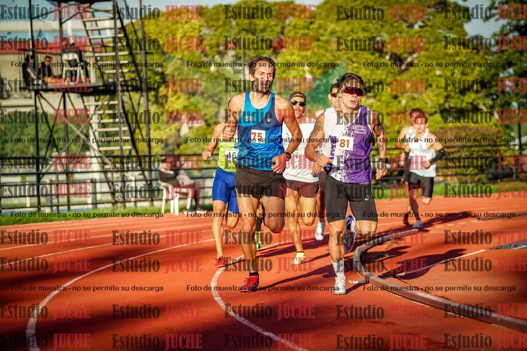 Fotos de los 1500 m llanos de varones
