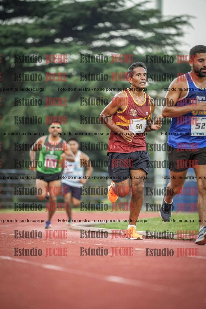 Fotos de los 3000 m llanos de varones